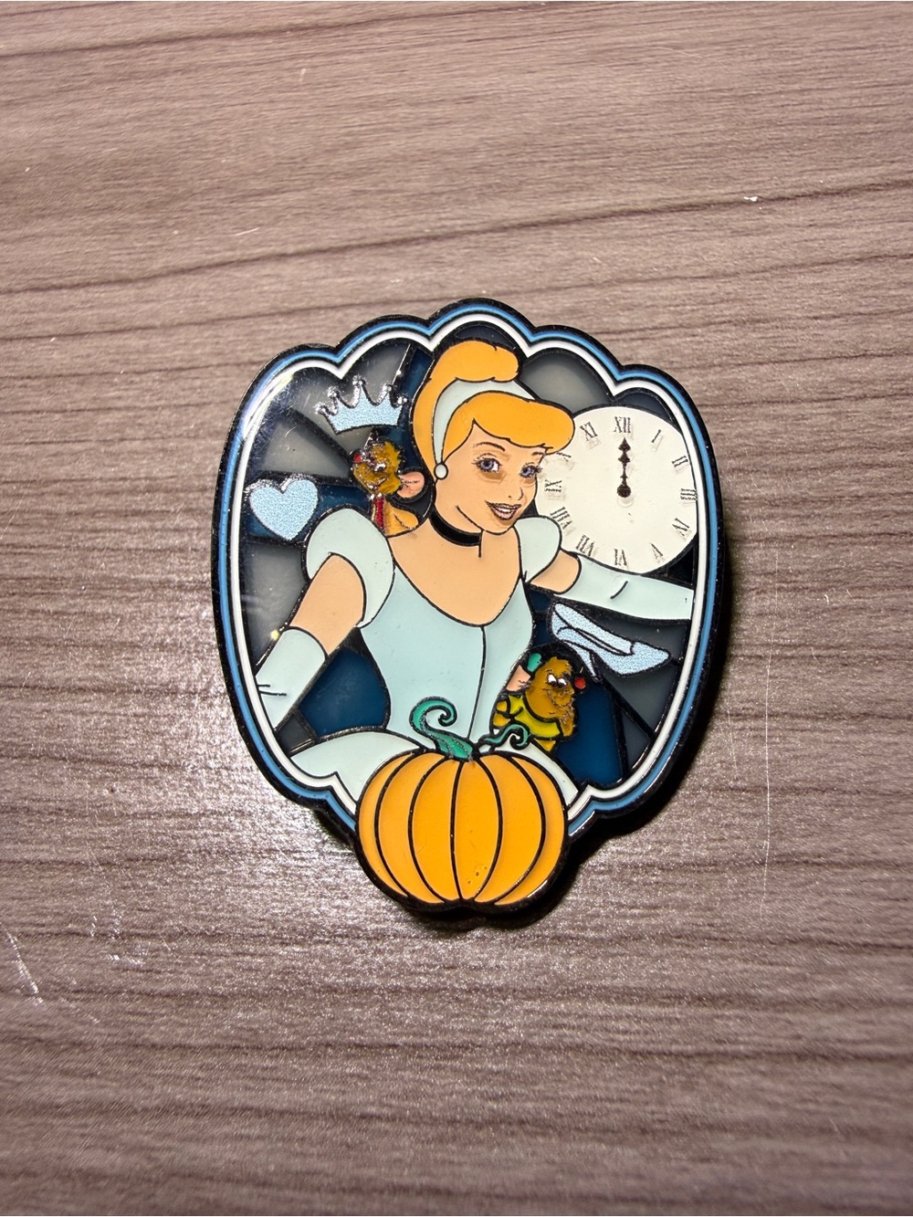 Disney Pins Cinderella with Jaq and Gus